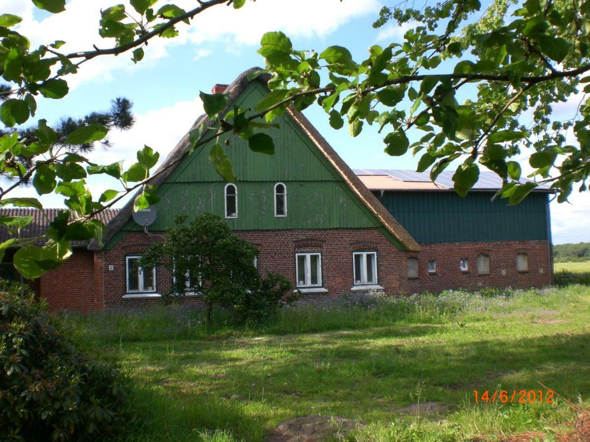 Ferienwohnung Rot Hohenfelde  Bagian luar foto