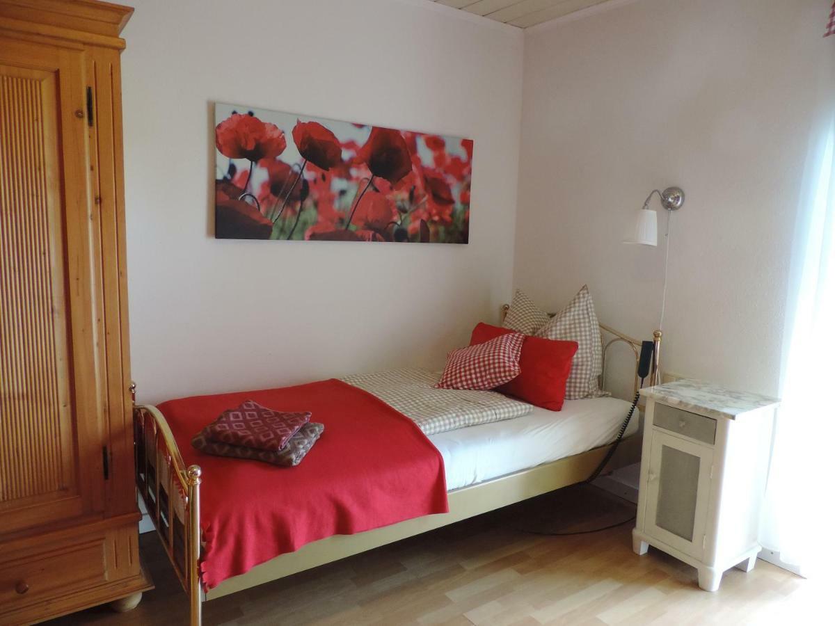 Ferienwohnung Rot Hohenfelde  Bagian luar foto